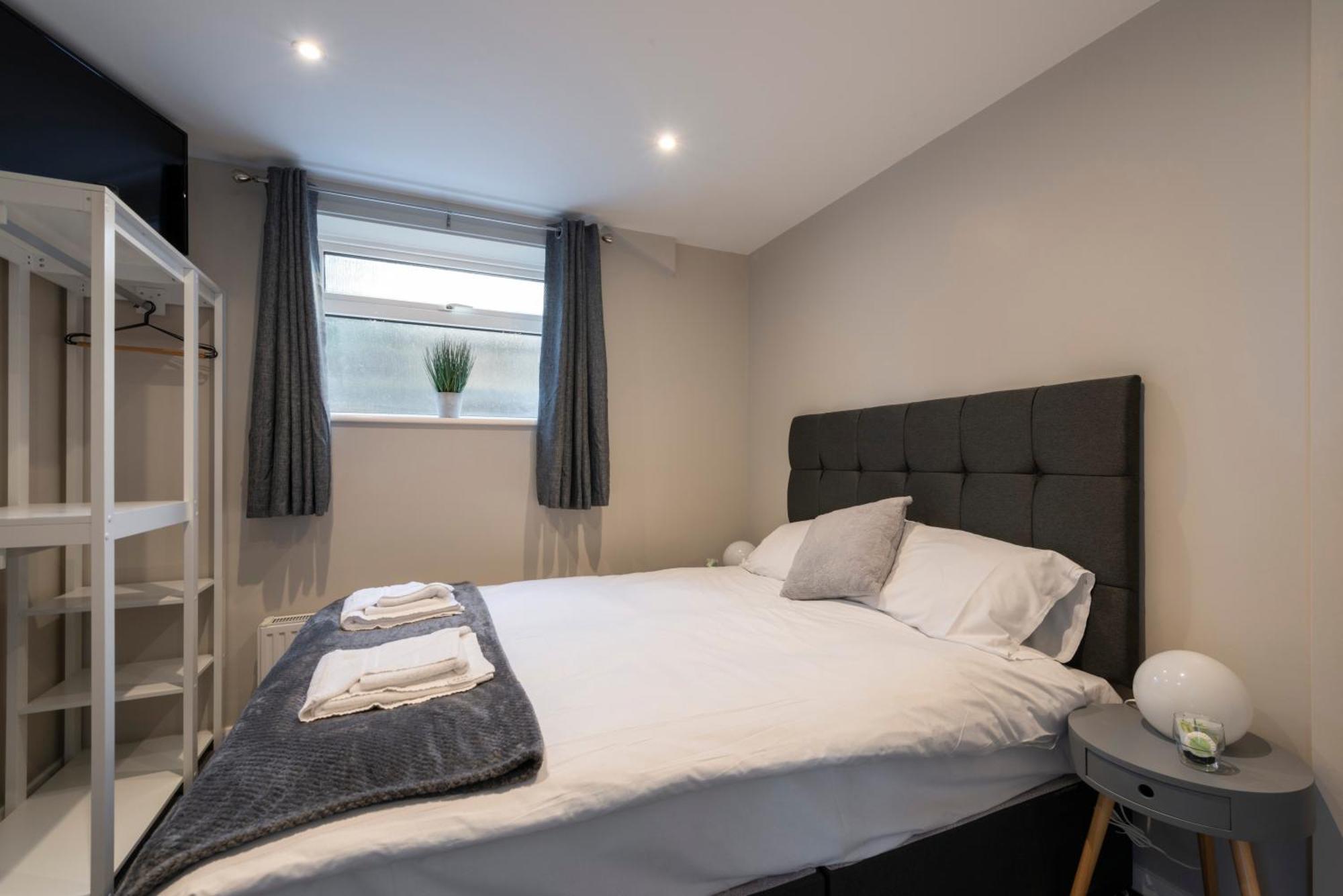 5 Bedroom Detached Beach House Poole Εξωτερικό φωτογραφία