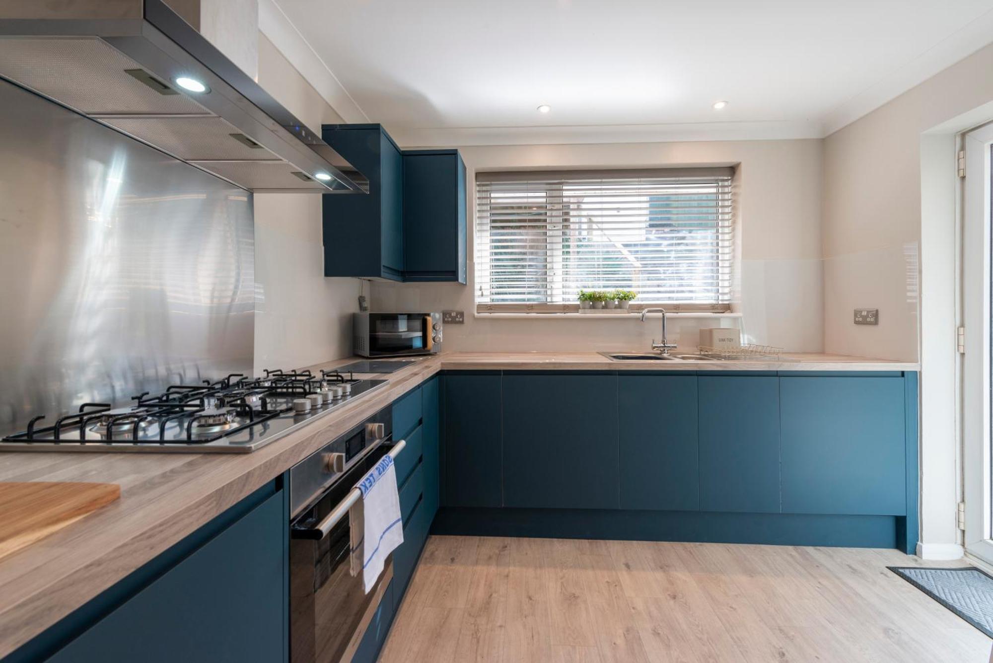 5 Bedroom Detached Beach House Poole Εξωτερικό φωτογραφία