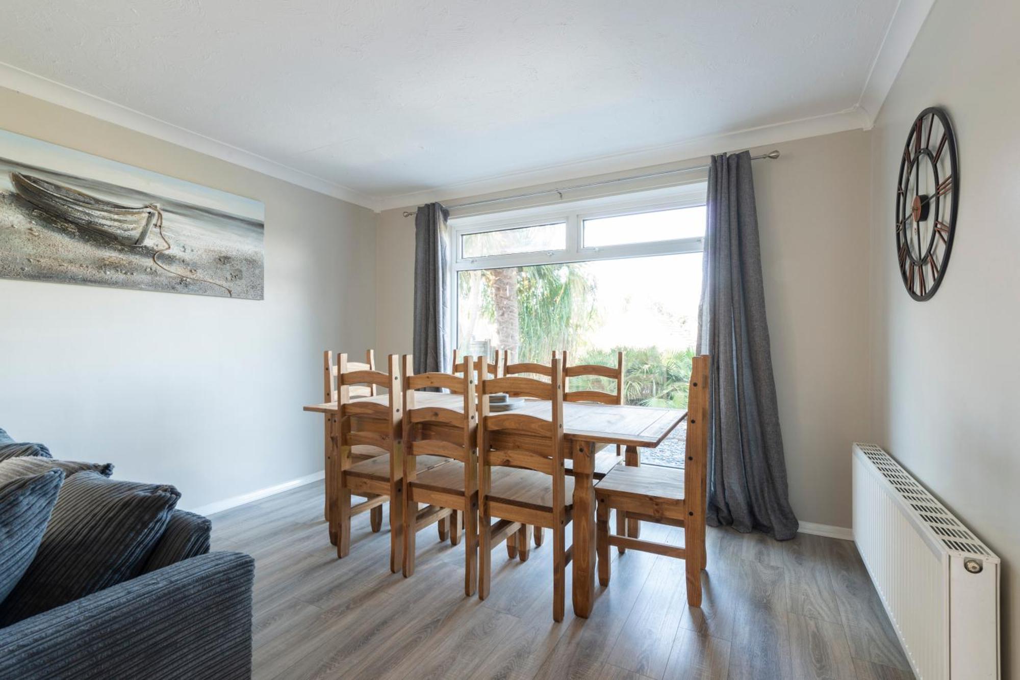 5 Bedroom Detached Beach House Poole Εξωτερικό φωτογραφία