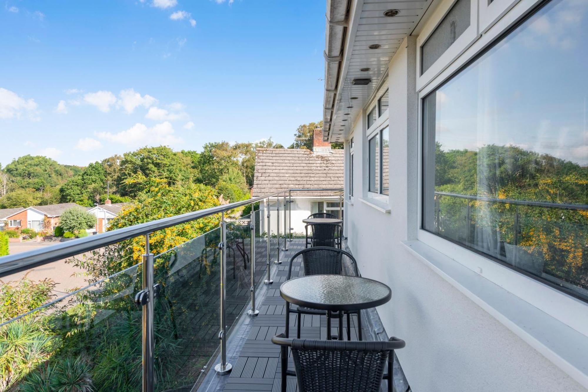 5 Bedroom Detached Beach House Poole Εξωτερικό φωτογραφία